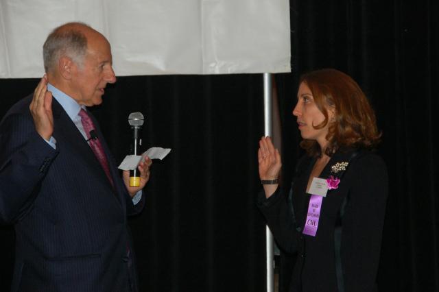 DSC_5462 CJ Angela Davis Cwl Pres 10.5.06.JPG