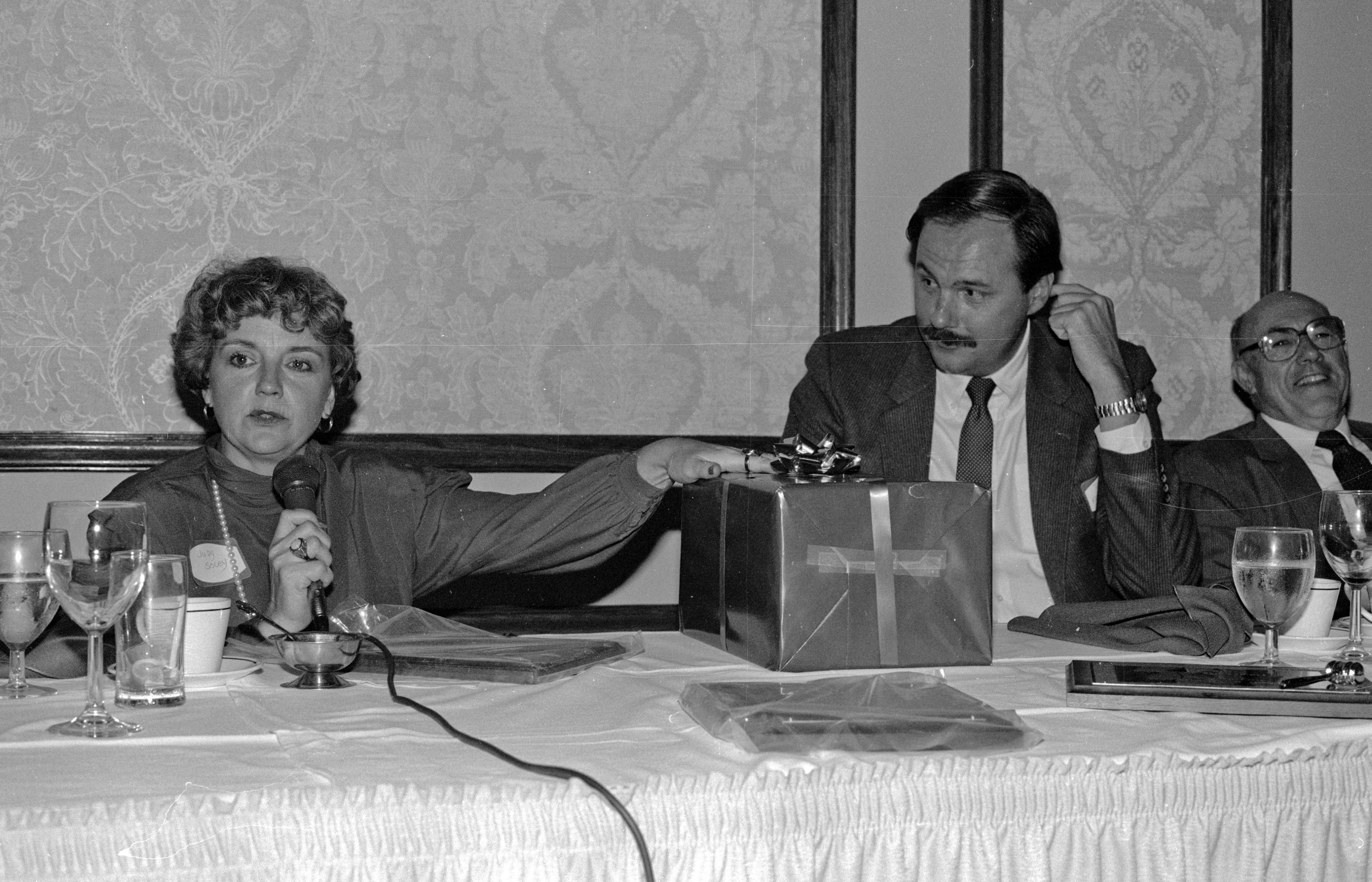 4b Judy to Don 19851206T_12.jpg