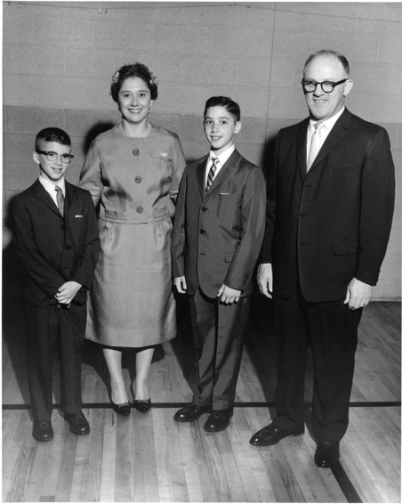 DSC_3311 8x10.JPG.png