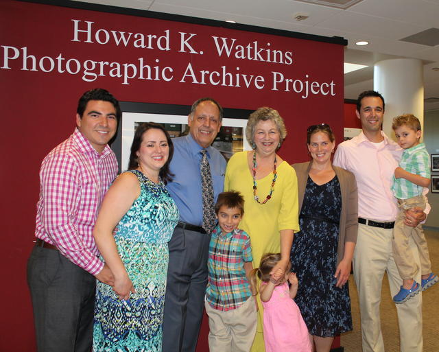 IMG_8772HowardW,Christine&Fam 8x10