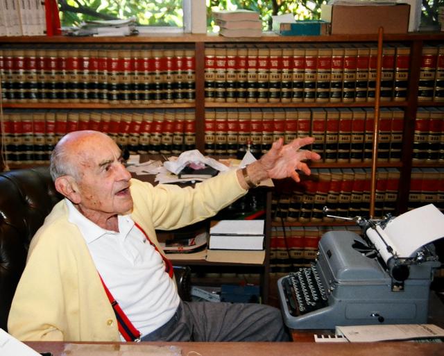 B2 Bernie 024 7.24.1994 12.04 8x10