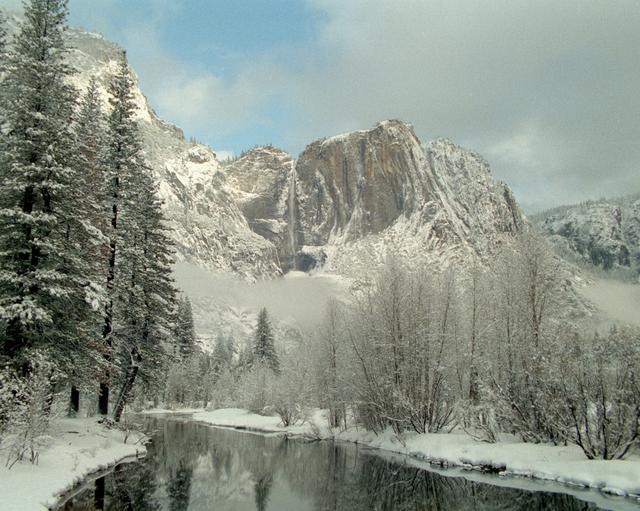 S&S4--Yosemite in Winter1993C06 8x10