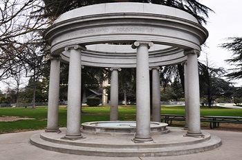 DFPNM-Anna Woodward Memorial Fountain