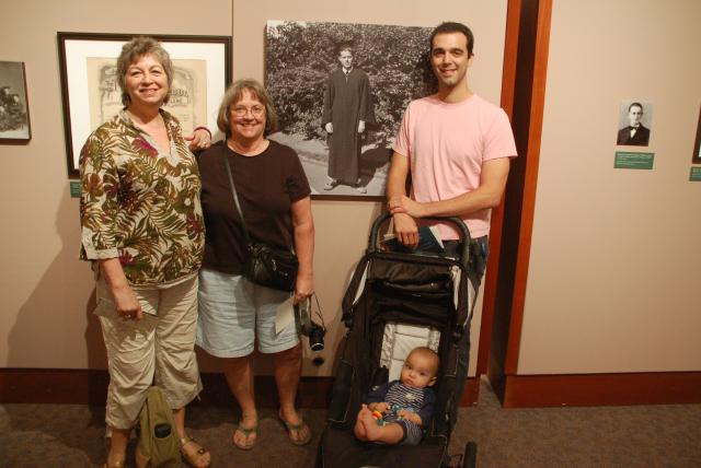 DSC_2273 Family +.JPG