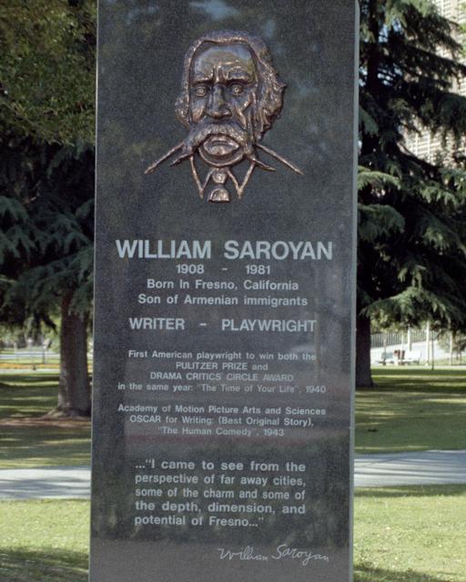 Saroyan Statue 19880501H_25