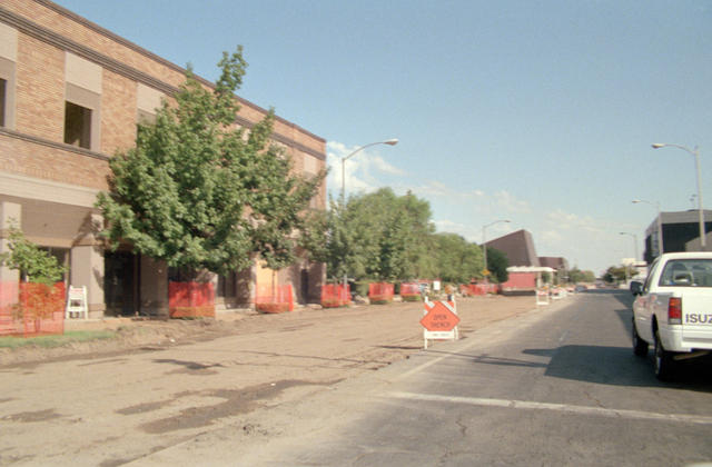 HKW #10 19920901I_17