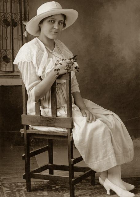 DSC_3833 5X7 11.11.jpg