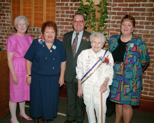 DSC 1995.08 19R_18 8x10