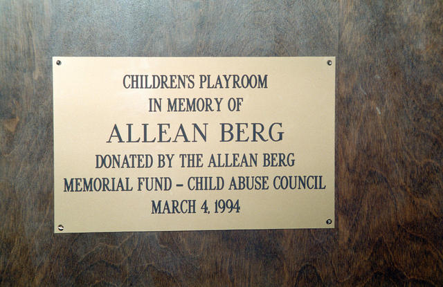 HKW #11 19940304W_06