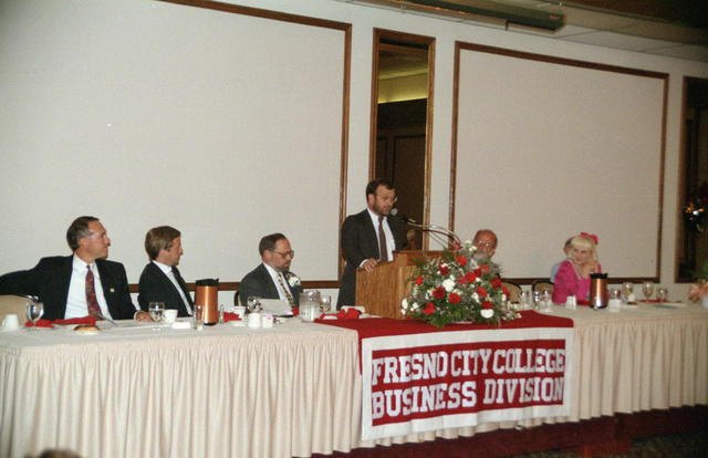 HKW #11 19940526T_05